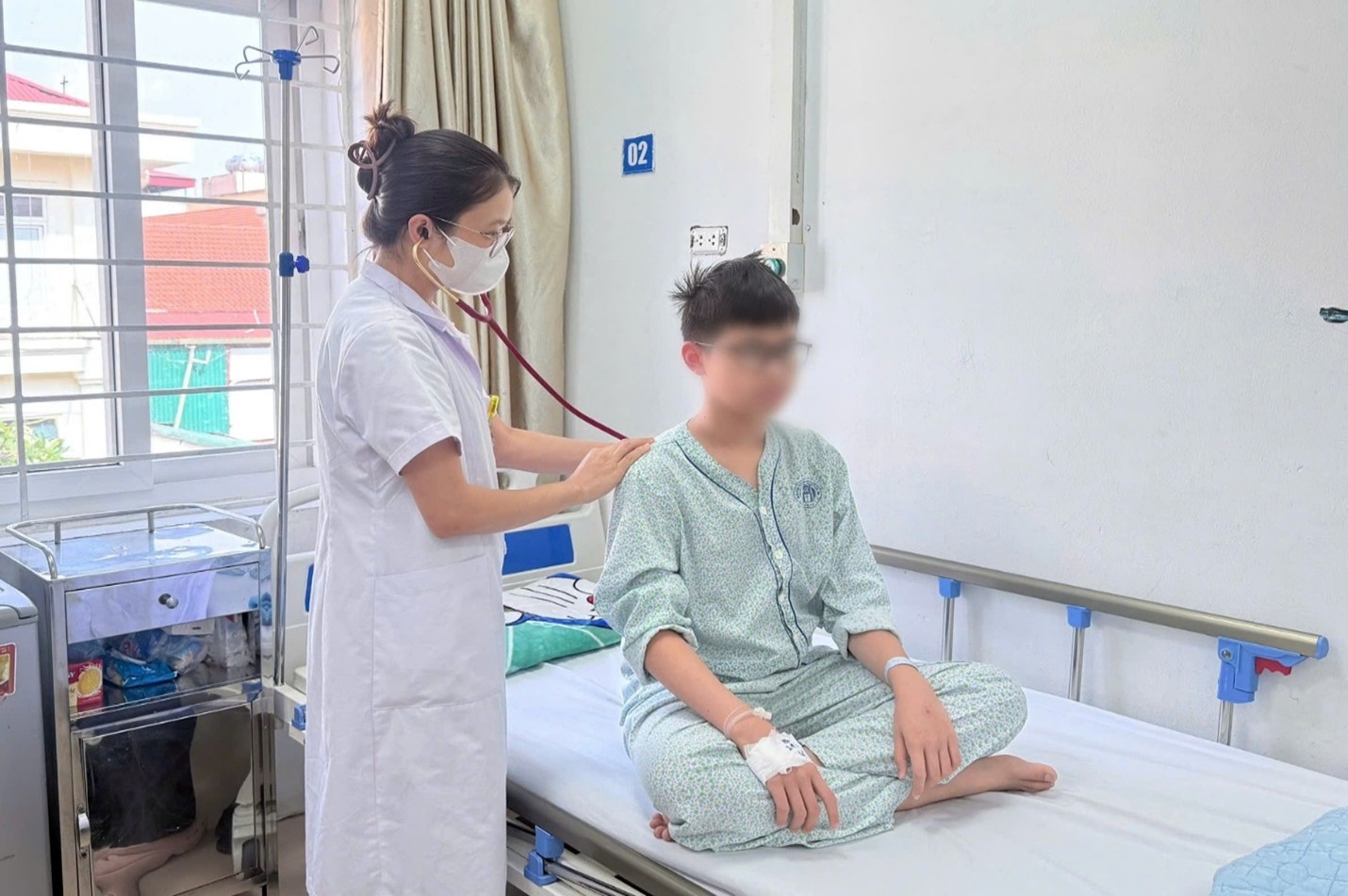 Can thiệp mạch chuyên sâu cứu sống bệnh nhi ho ra máu do  dị dạng mạch phổi hiếm gặp